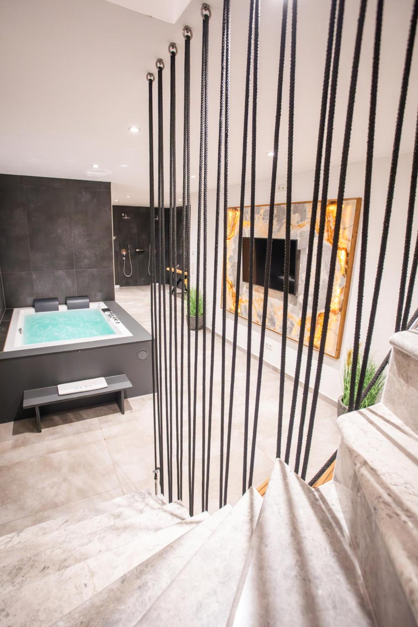 Private Spa&Garden Alpi Garmisch-Partenkirchen Exteriör bild