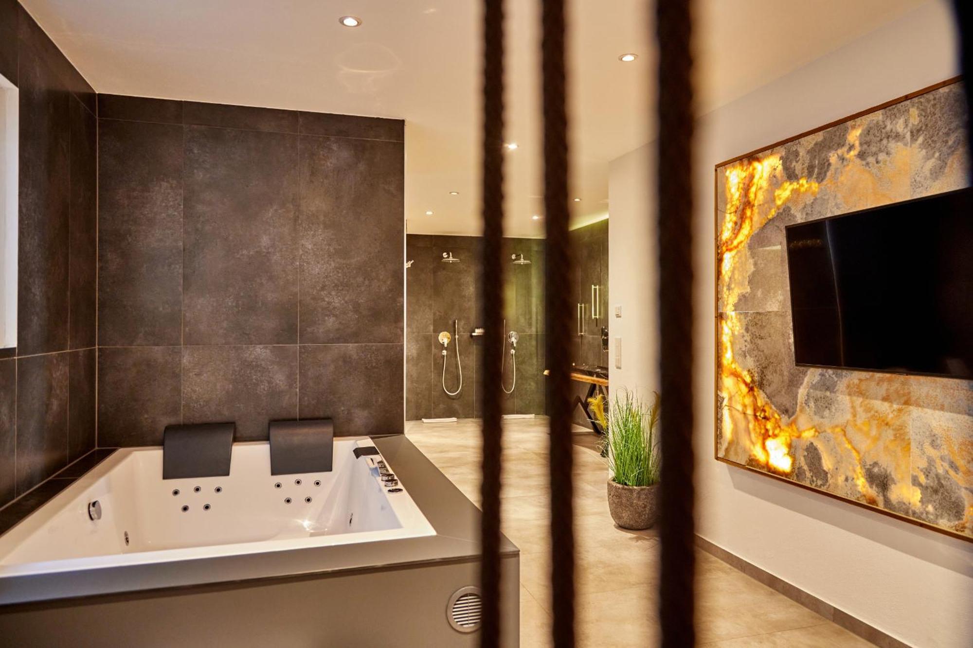 Private Spa&Garden Alpi Garmisch-Partenkirchen Exteriör bild