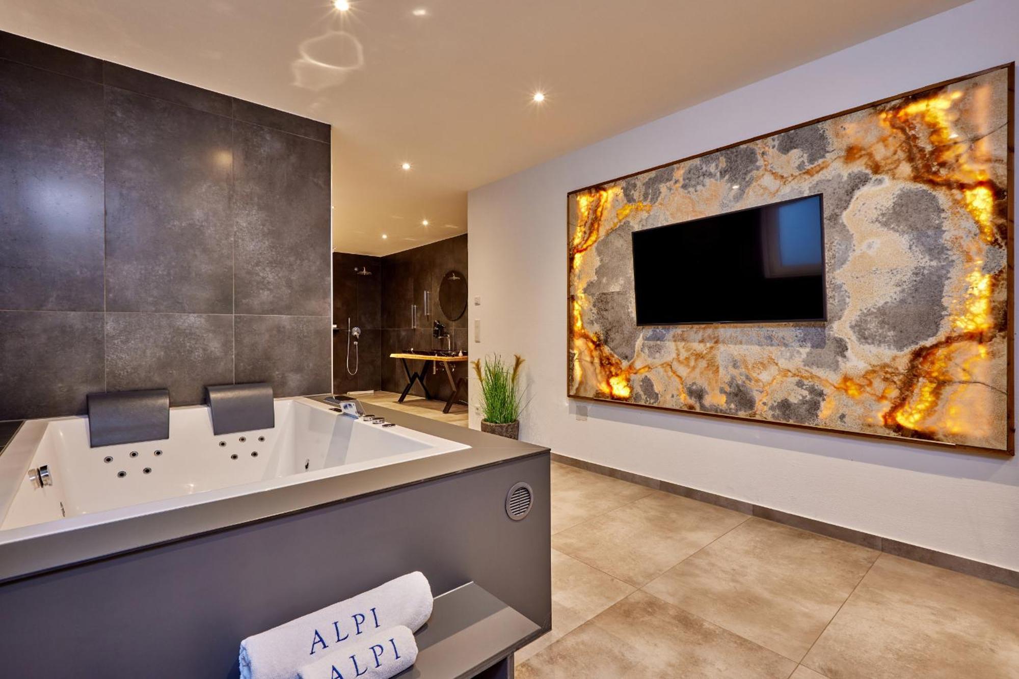 Private Spa&Garden Alpi Garmisch-Partenkirchen Exteriör bild